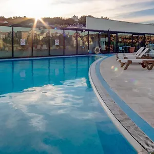 4* Aparthotel Vip Executive Eden