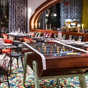 Mama Shelter Hotel